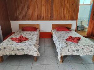 Postel nebo postele na pokoji v ubytování Hotel Gaviotas de Osa