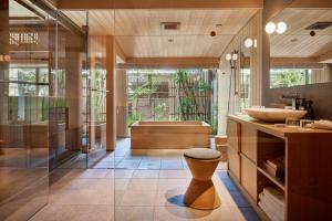 Koupelna v ubytování HOTEL VMG RESORT KYOTO + 37 fotografií