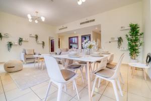 Posezení v ubytování Rimal 1 - Jumeirah Beach Residence - Mint Stay