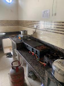 JSR Boys Hostel - Pratap Nagar廚房或簡易廚房