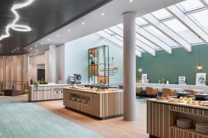 Restoran atau tempat lain untuk makan di Courtyard by Marriott Basel