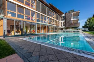 Der Swimmingpool an oder in der Nähe von Martinshof