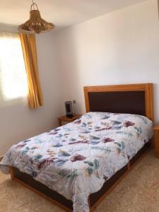 Postel nebo postele na pokoji v ubytování Camping la palmeraie Tifnit
