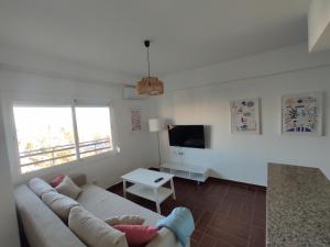Χώρος καθιστικού στο Apartamento en primera línea de playa B Centro de Marbella