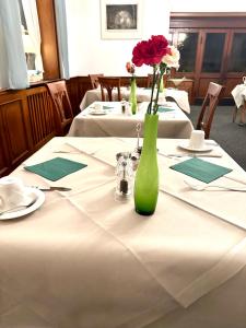 Restaurace v ubytování Landgasthof Rebstock Weil am Rhein / Basel