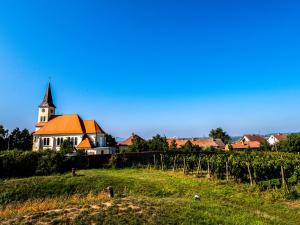 Budova, v ktorej sa dom na vidieku nachádza