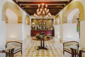 Гостиная зона в The Arkin Colony Hotel