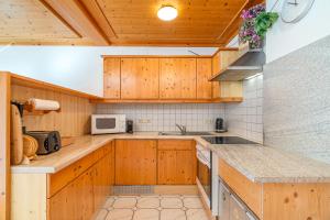 Kuchnia lub aneks kuchenny w obiekcie Appartements Spitzegel