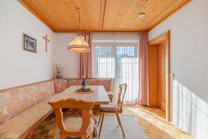 Zdjęcie z galerii obiektu Appartements Spitzegel w mieście Hermagor