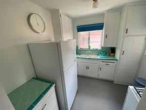 Lovely 2BR Home with Fireplace and Patio in Culver