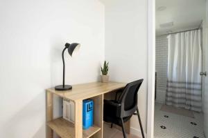 Chic 2BR Condo near Beverly Hills and Culver City