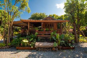 Zahrada ubytování Suk Sabai Homestay