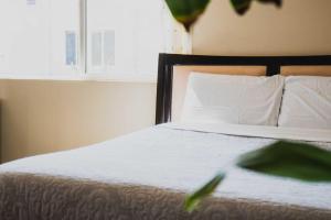 Lovely Studio in Mid-City near Koreatown