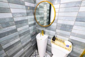 Un baño de Catania 2 Suite W/private pool,W/heater , WIFI.