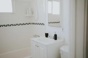 Comfortable 2BR unit in the heart of K-Town