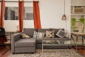 Delightful 2BR Home near Hollywood DTLA