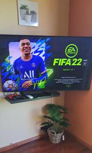 TV a/nebo společenská místnost v ubytování Coin Charmant