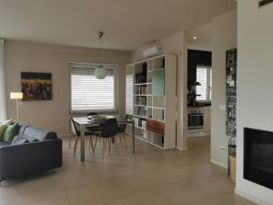 Posezení v ubytování ZagHouses - sea view apartments in Sicily