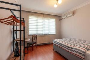 Una cama o camas cuchetas en una habitación  de In the center of Taksim and Galataport