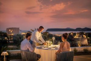 Nápoje v ubytování Valamar Lacroma Hotel