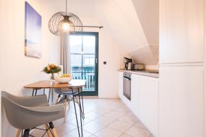 Η κουζίνα ή μικρή κουζίνα στο Ferienwohnung Lee West 2 4
