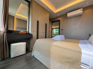 Fotografie z fotogalerie ubytování Chiang Mai Night Market Super Large Luxurious 3-Bedroom Hotel-style Condo v destinaci Chiang Mai