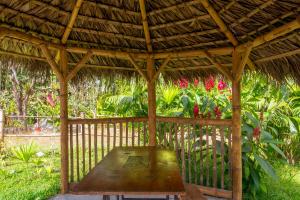 Jardí fora de Secretos del Eden