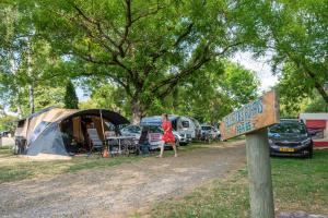Fotografie z fotogalerie ubytování Camping de Saverne v destinaci Saverne