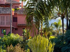 Vonkajšia záhrada v ubytovaní Apartamento Marbella Alicate Beach