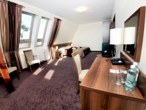 Posedenie v ubytovaní Hotel Austeria Conference & Spa