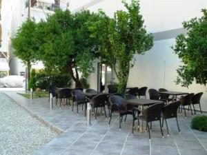 Εστιατόριο ή άλλο μέρος για φαγητό στο Omiros Luxury Hotel 