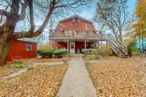 Red Barn Retreat