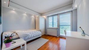 Photo de la galerie de l'établissement "New stylish apartman green forrest 100m2", à Zagreb 18 autres photos