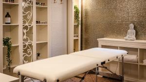 Kúpele alebo wellness v ubytovaní Boutique Hotel Bora & Villas Garamm