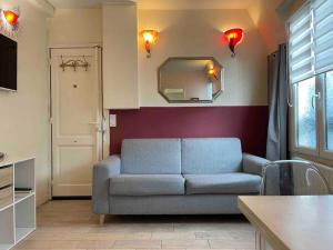 Wonderful apartment near Arc de Triomphe 2P