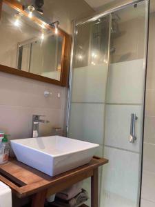 Wonderful apartment near Arc de Triomphe 2P