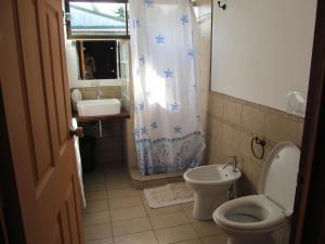 Vannituba majutusasutuses Marfi Inn