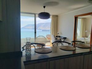 Galeriebild der Unterkunft Depto centro con vista al puerto in Iquique