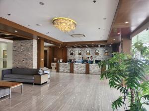Ο χώρος του λόμπι ή της ρεσεψιόν στο LaGrande Residence Jacuzzi & Shower 10th FLR Unit +48 φωτογραφίες