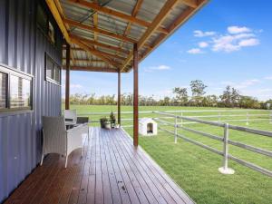 Palmers IslandYamba Tiny House Iris的相册照片