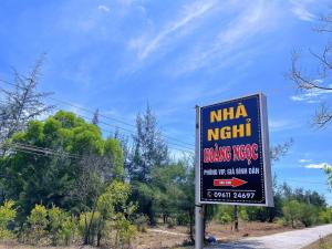 Gallery image of Hoang Ngoc Motel in Lang Co