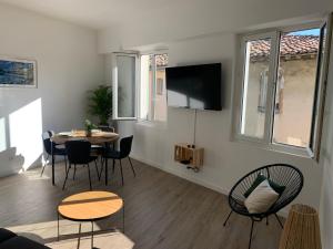 Fotografie z fotogalerie ubytování Duplex au cœur du village de Cassis v destinaci Cassis + 50 fotografií