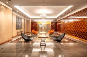 The lobby or reception area at Rembrandt Sukhumvit - SHA Extra Plus