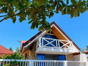 The building in which the holiday home is located