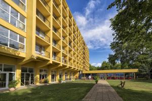 Gallery image of Hotel Lido in Siófok