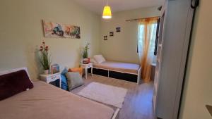 A bed or beds in a room at Casa M-MiMi"s Paradise
