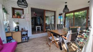 A kitchen or kitchenette at Casa M-MiMi"s Paradise