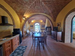 Kuchyň nebo kuchyňský kout v ubytování Agriturismo Ai Massi