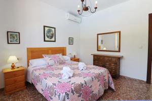 Postel nebo postele na pokoji v ubytování Villa el Romeral SpainSunRentals 1112 + 22 fotografií