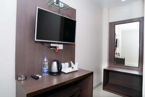 TV a/nebo společenská místnost v ubytování Sonar Bangla Guest House